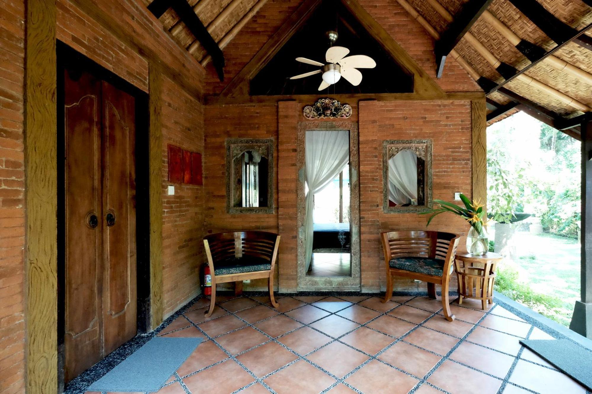 HIDDEN HEAVEN Rumah Barong Jasri Bagian luar foto